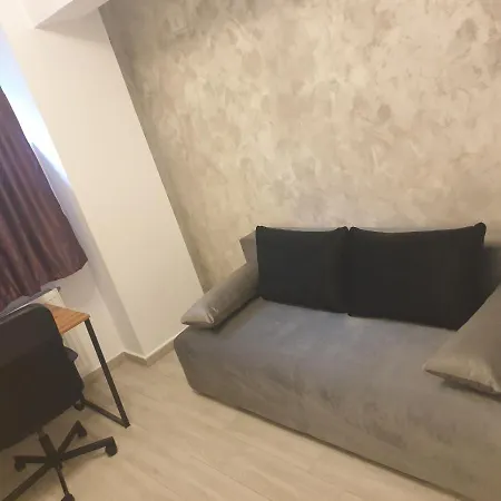 Grozavesti Near Politehnic Park Bucureşti